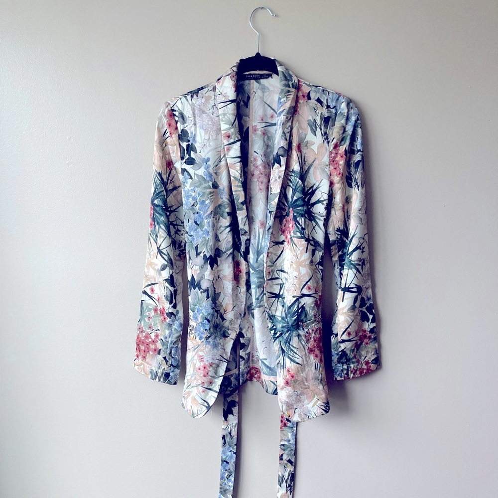 Zara Basic Collection Two-Piece Suit. Size Xs And… - image 4